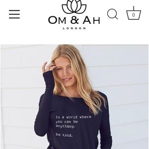 Om & Ah Women’s long sleeve t-shirt